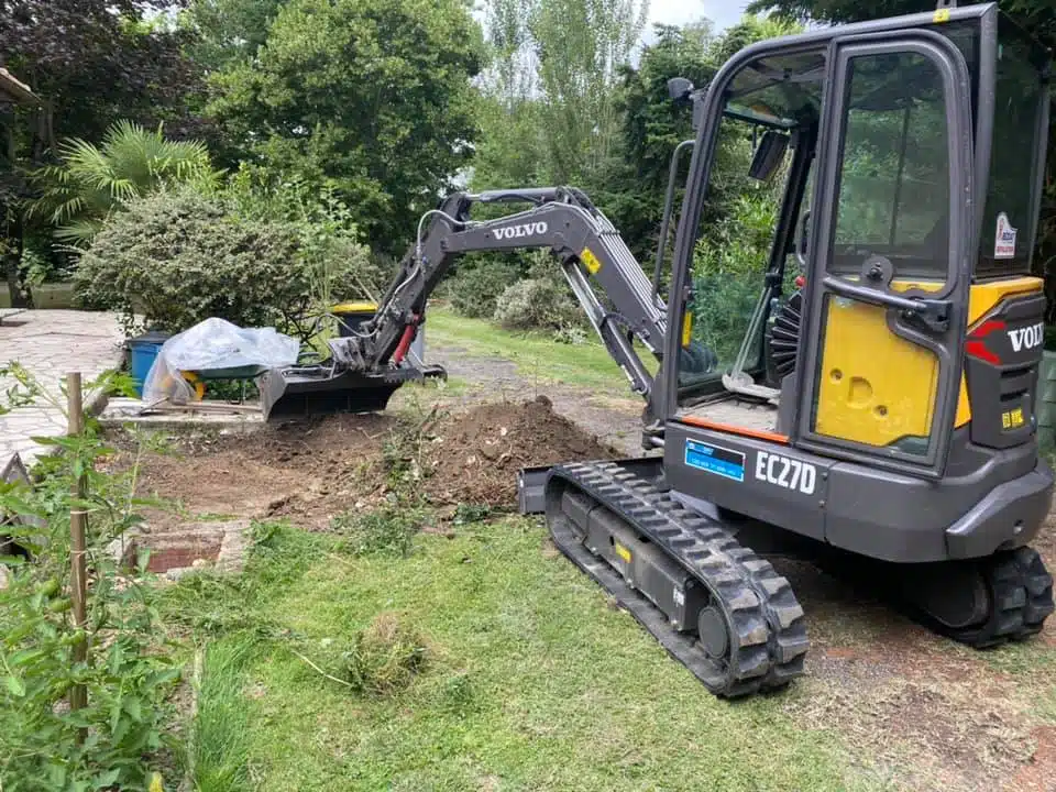 travaux abc depollution 2020 06 22 terrassement dessus cuve etancheite drainage 1